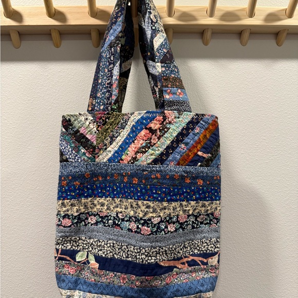 Handbags - Vintage Handmade Quilted Patchwork Floral Tote Bag - Blue Multi